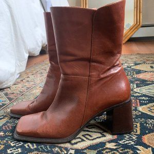 Vintage brown square toe boots